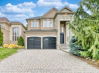 115 Thornhill Woods Dr, Vaughan, ON L4J8R5