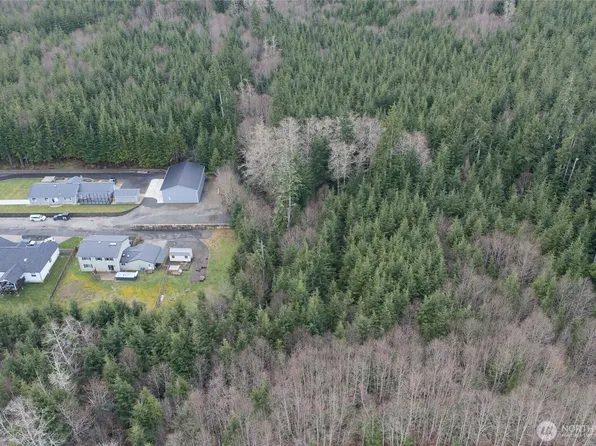 921 Ocean Avenue, Cosmopolis, WA 98537
