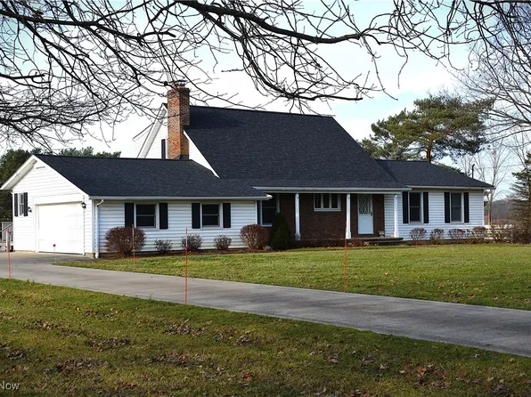 2120 Lester Rd, Valley City, OH 44280