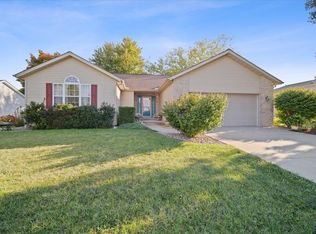 203 E South St, Hudson, IL