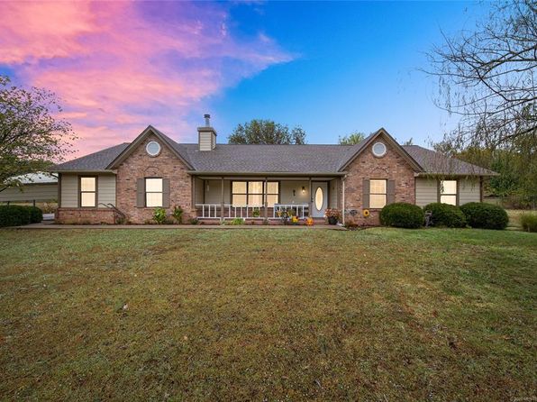 10155 E Northpark Claremore Ok 74017 Zillow