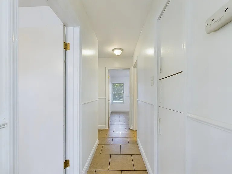 1106 Milner Dr — Photo 7