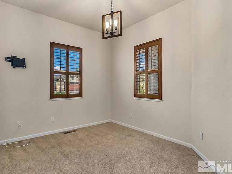 2815 Albazano Dr — Photo 7