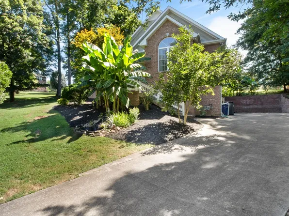441 Stonemeadow Rd, Clarksville, TN 37043