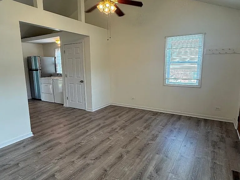 5107 Willow Ln — Photo 7
