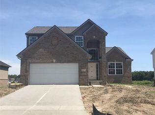 24410 Westchester Dr, South Lyon, MI 48178