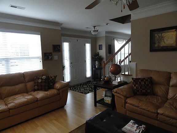 5th image of 5401 Silver Grove Ln