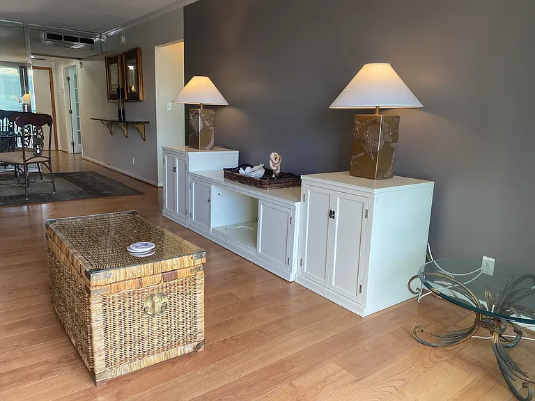 1 Royal Palm Way #201 — Photo 19
