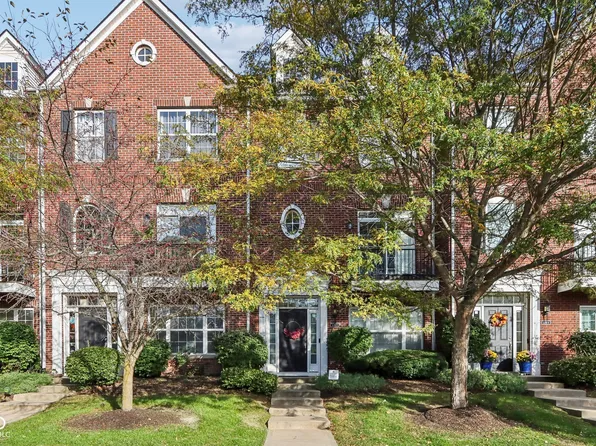 11715 Anton Dr Unit 5, Zionsville, IN 46077