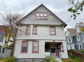 1324 N Nevada Ave, Colorado Springs, CO