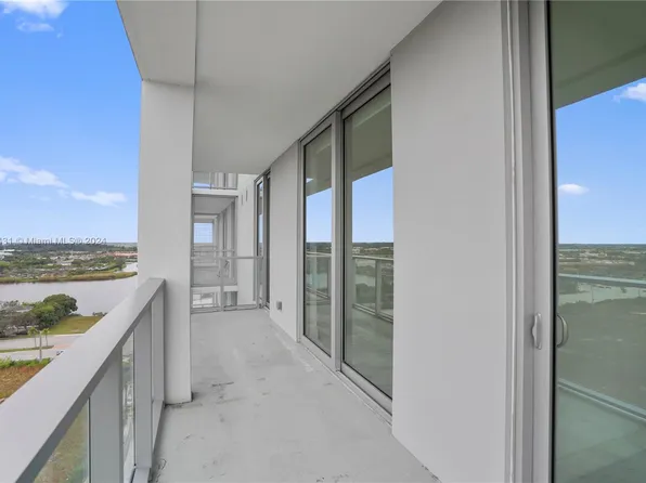 2000 Metropica Way APT 1506, Fort Lauderdale, FL 33323