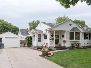 1800 2nd St SW, Cedar Rapids, IA 52404