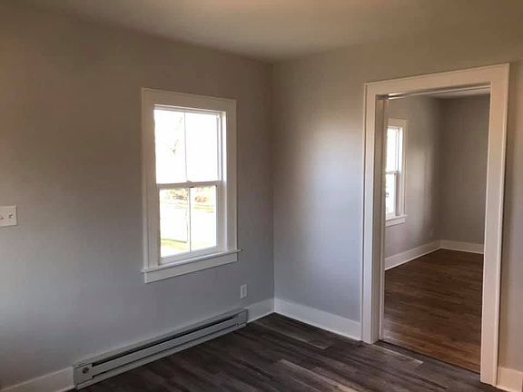 4th image of 1203 Fulton St #4
