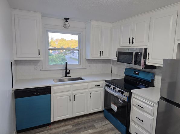 33 Church Ave APT 1
