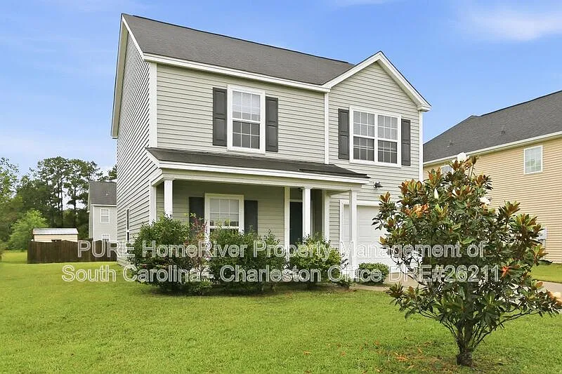 3 bed, 2.0 bath, 1350 sqft, $1,949 — Photo 2