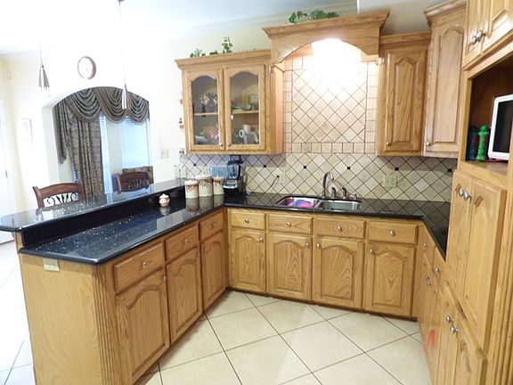 3rd image of 3202 W Alteza Dr