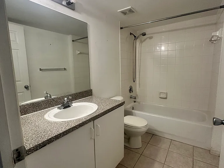 5011 Wiles Rd #207 — Photo 9