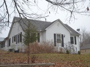 401 W 14th St, Cassville, MO 65625