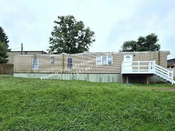 3712 51st St, New Brighton, PA 15066