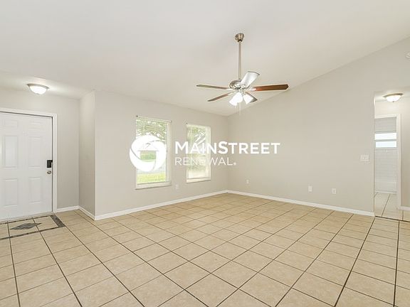 3rd image of 1202 NE 14th Ave