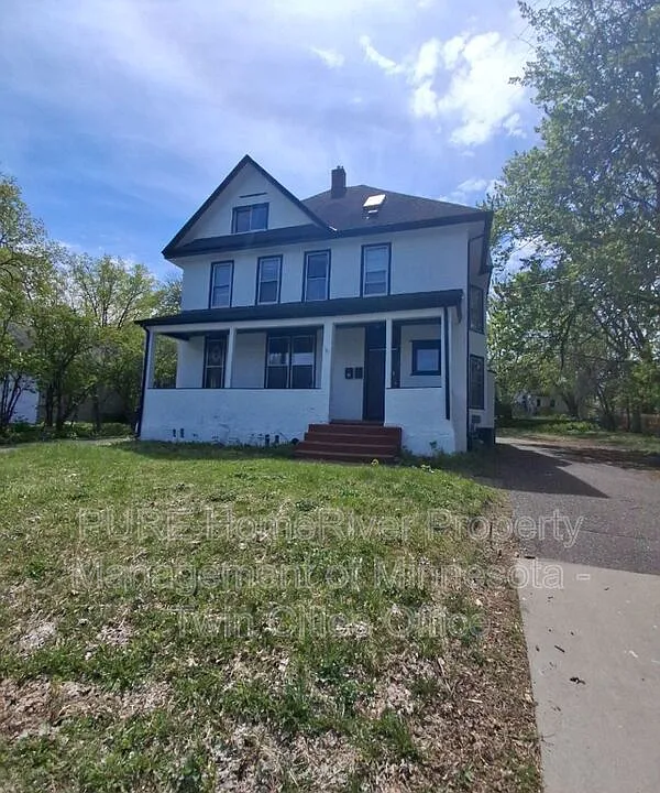 140 Belvidere St W #2