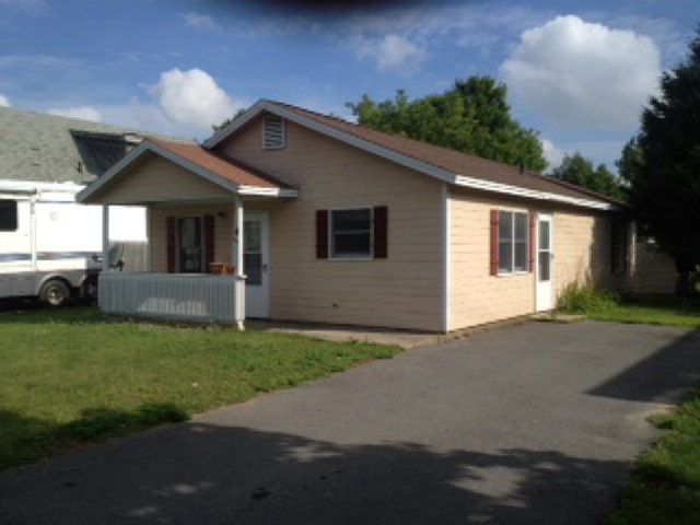 2nd image of 4 Kim Ct