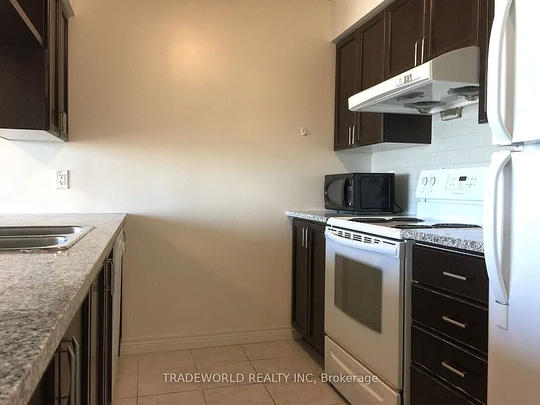 70 Town Centre Ct #1904 — Photo 8