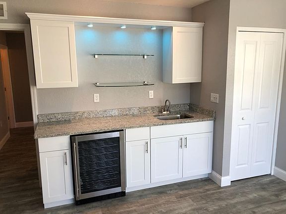 5th image of 2265 Bancroft Cir S APT D