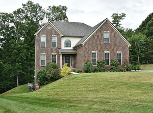 2332 Mystic Ridge Rd, Knoxville, TN 37922