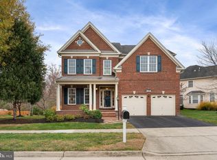 42289 Magistrate Ct, Chantilly, VA 20152