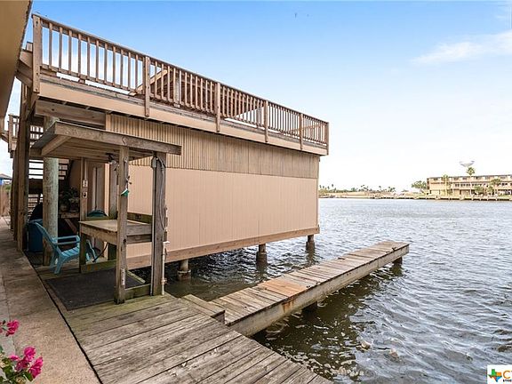 2nd image of 211-B S Harbor St #102-103