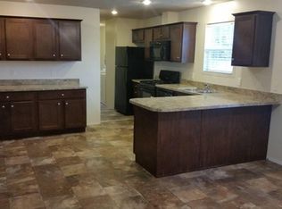 4436 Rainbow Ln, Flint, MI 48507