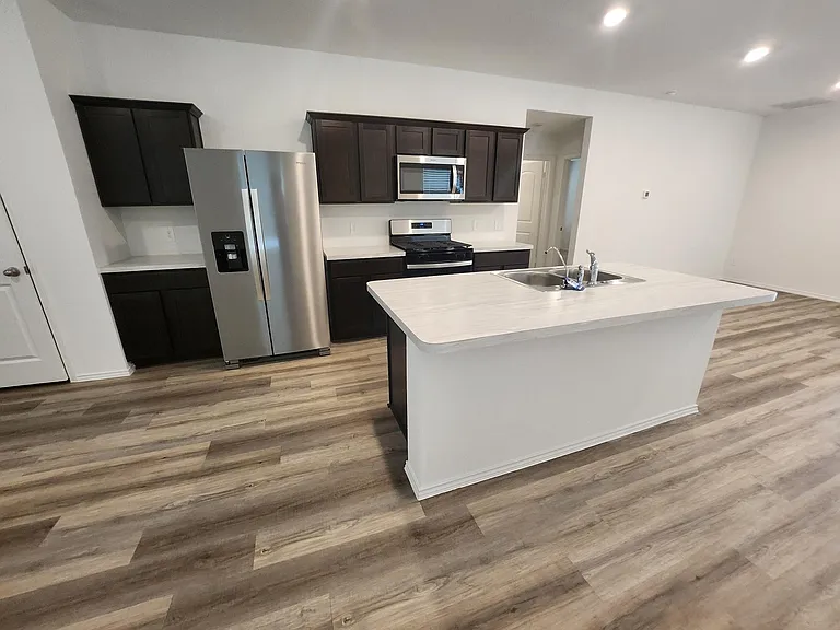 1135 Sultana Springs Ct — Photo 3