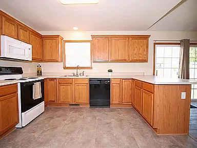 3 bed, 1464 sqft, $1,550 — Photo 3