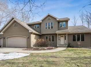 W4954 Emery Ln, Fond Du Lac, WI 54937