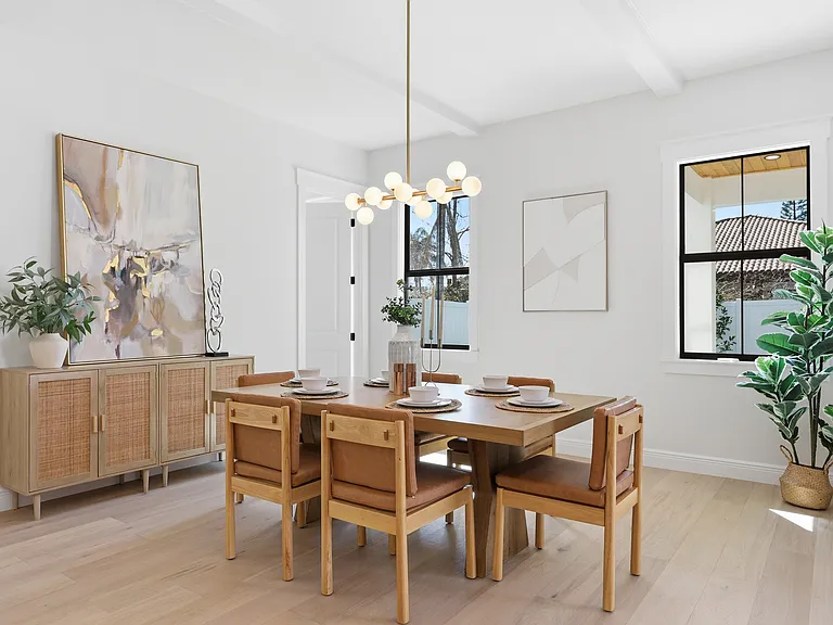 920 W Alfred St — Photo 14