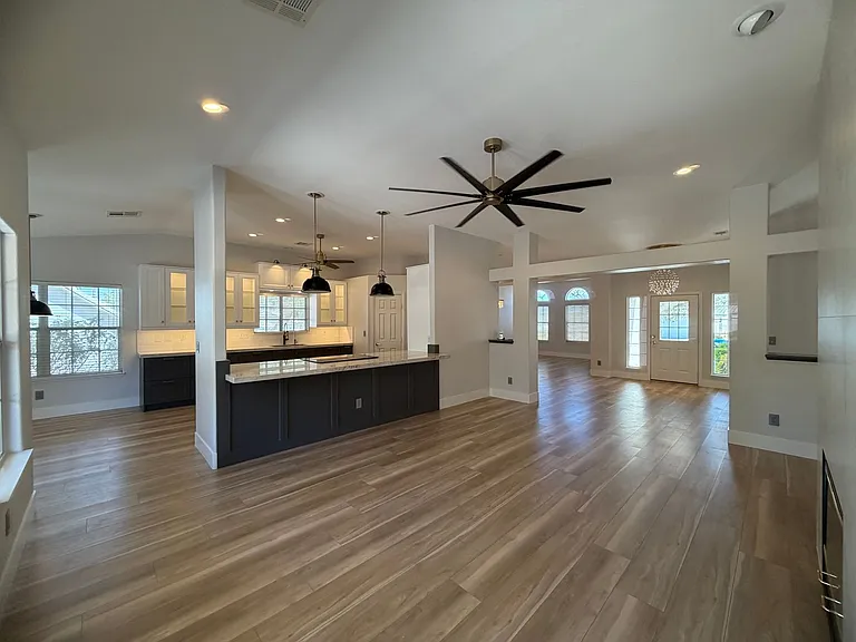 5004 Elm Grove Dr — Photo 11