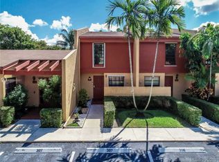 9728 NW 15th St #307, Pembroke Pines, FL 33024