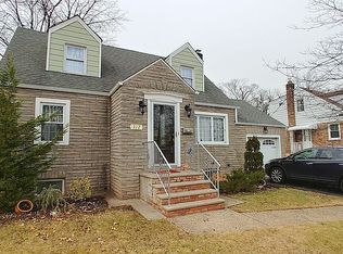 312 Livingston Rd, Linden, NJ 07036
