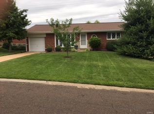 9519 Dorisann Ct, Saint Louis, MO 63123