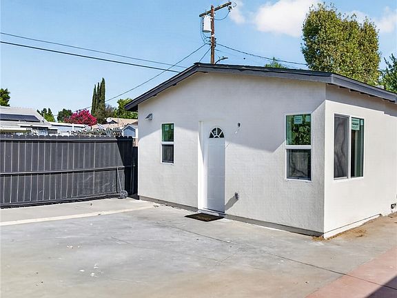 2nd image of 8953 Woodley Ave
