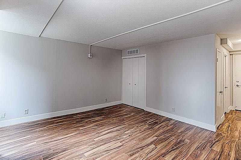 1st image of 1819 John F Kennedy Blvd #610