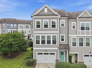 1403 Luxor Dr, Apex, NC 27502