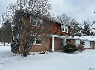 8391 Cazenovia Rd, Manlius, NY 13104