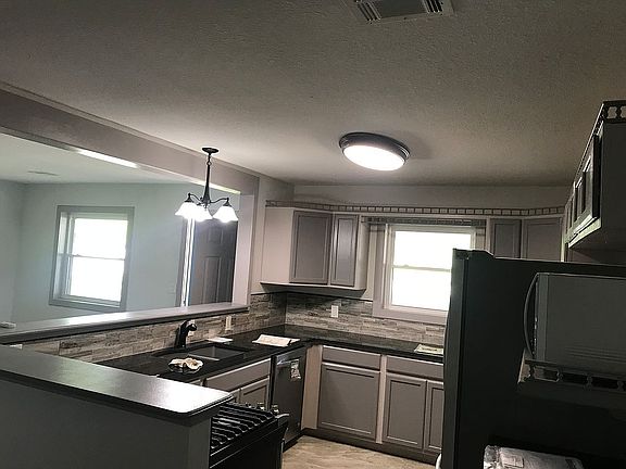 complete kitchen remodel 