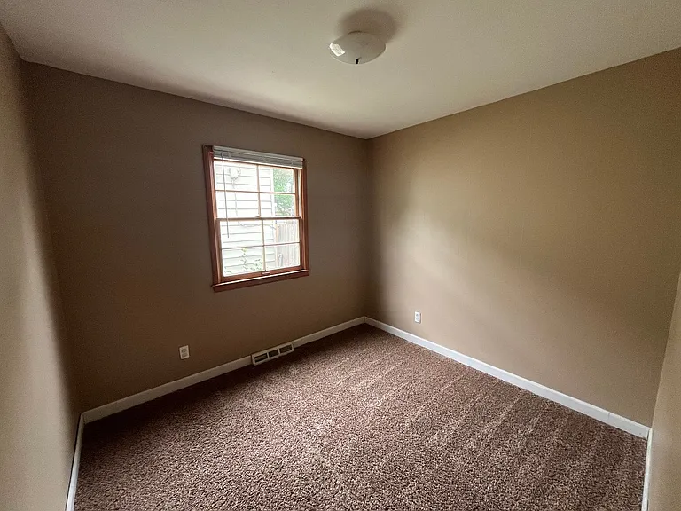 1509 W Anita Ave — Photo 10