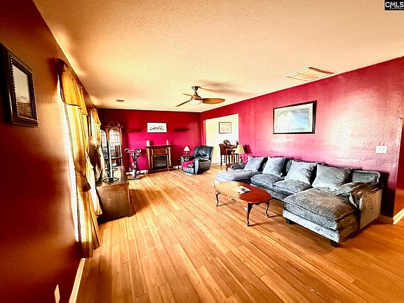3rd image of 175 Savannah Hills Dr