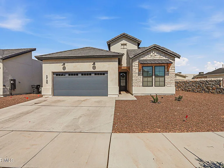 3740 Model Ln — Photo 1