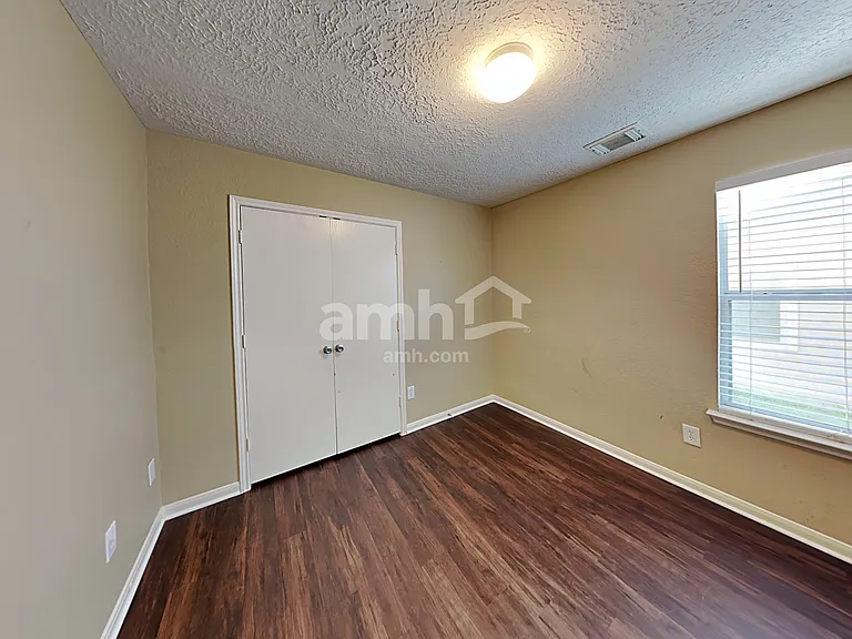 29231 Legends Green Dr — Photo 18