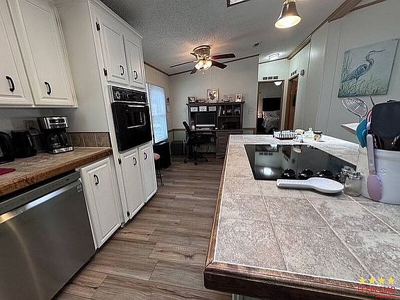 3rd image of 3128 Whisper Blvd